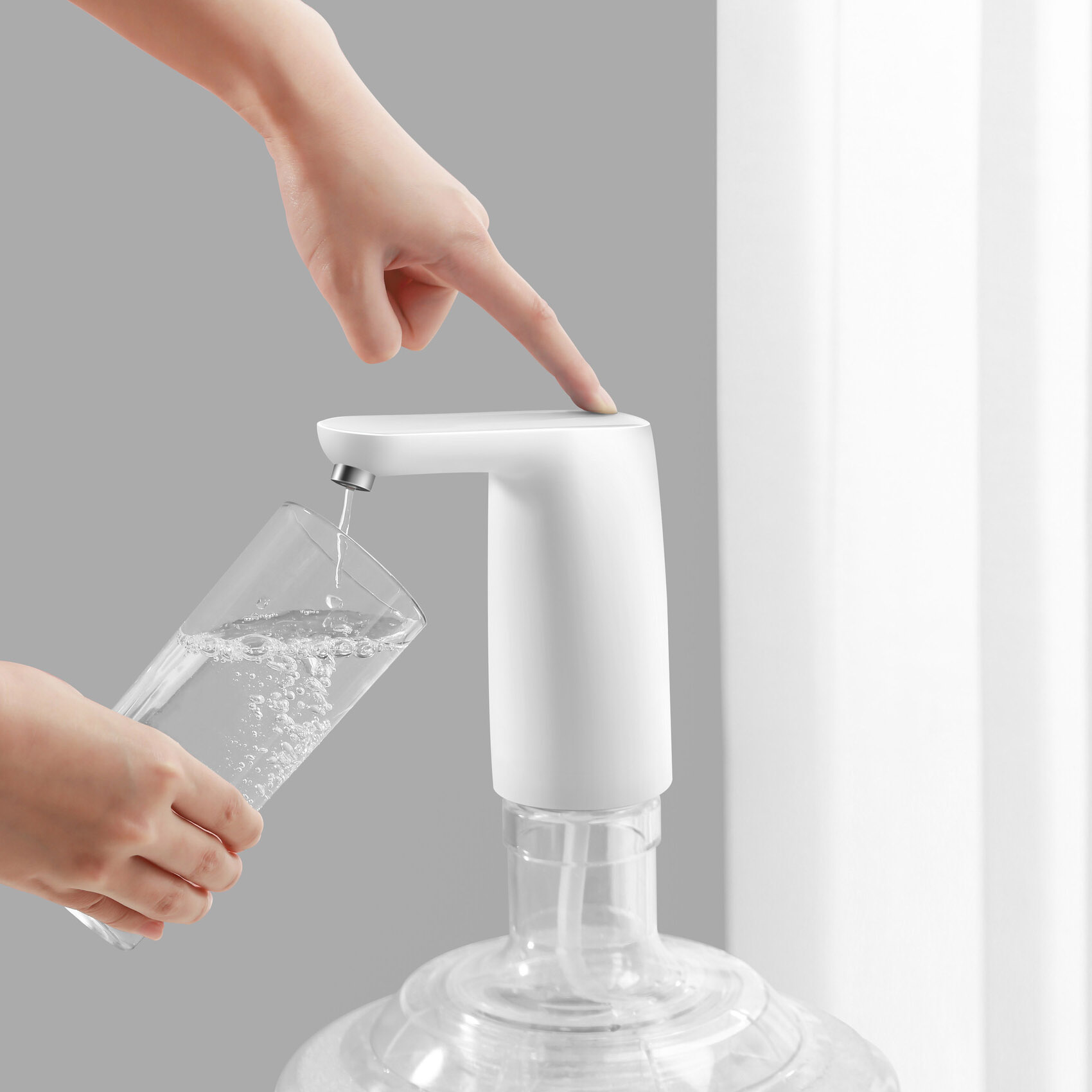 PHILIPS PORTABLE WATER DISPENSER AWP1727WH/00 | FITS STANDARD GALLON BOTTLES | 60-SECOND AUTOMATIC WATER CUTOFF | FOOD GRADE - Image 3